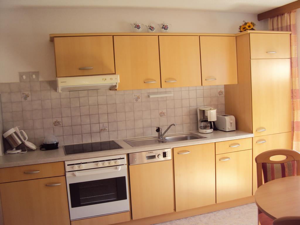 Haus Eben Apartment Хипах Стая снимка