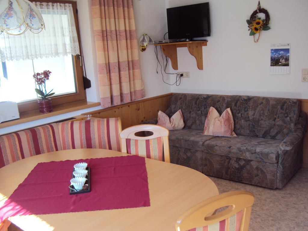 Haus Eben Apartment Хипах Екстериор снимка