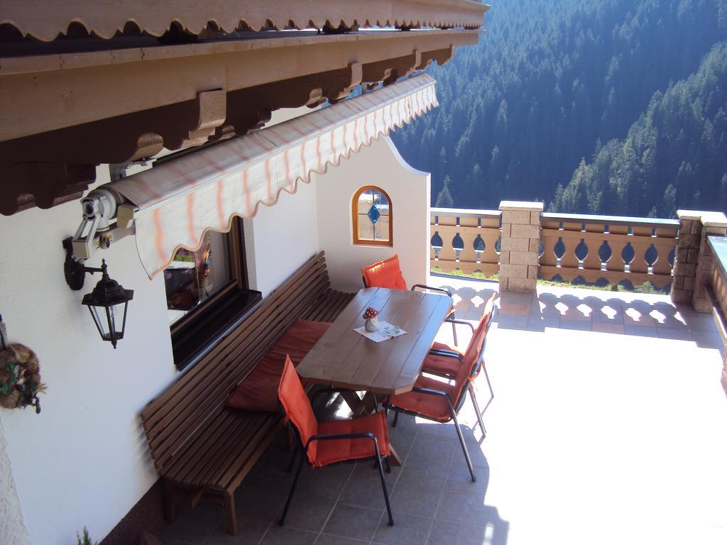 Haus Eben Apartment Хипах Екстериор снимка